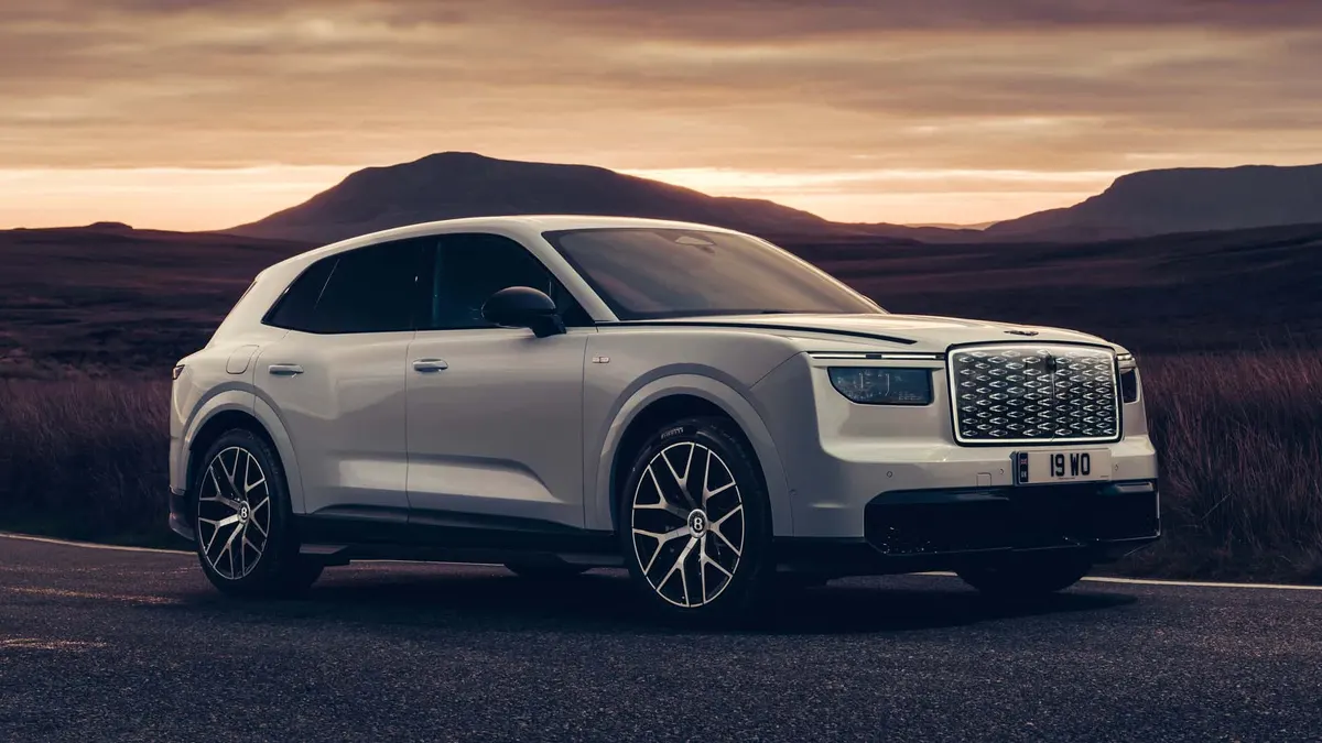 Bentley представила Torcal First Edition — найпотужніший стартовий електро-SUV