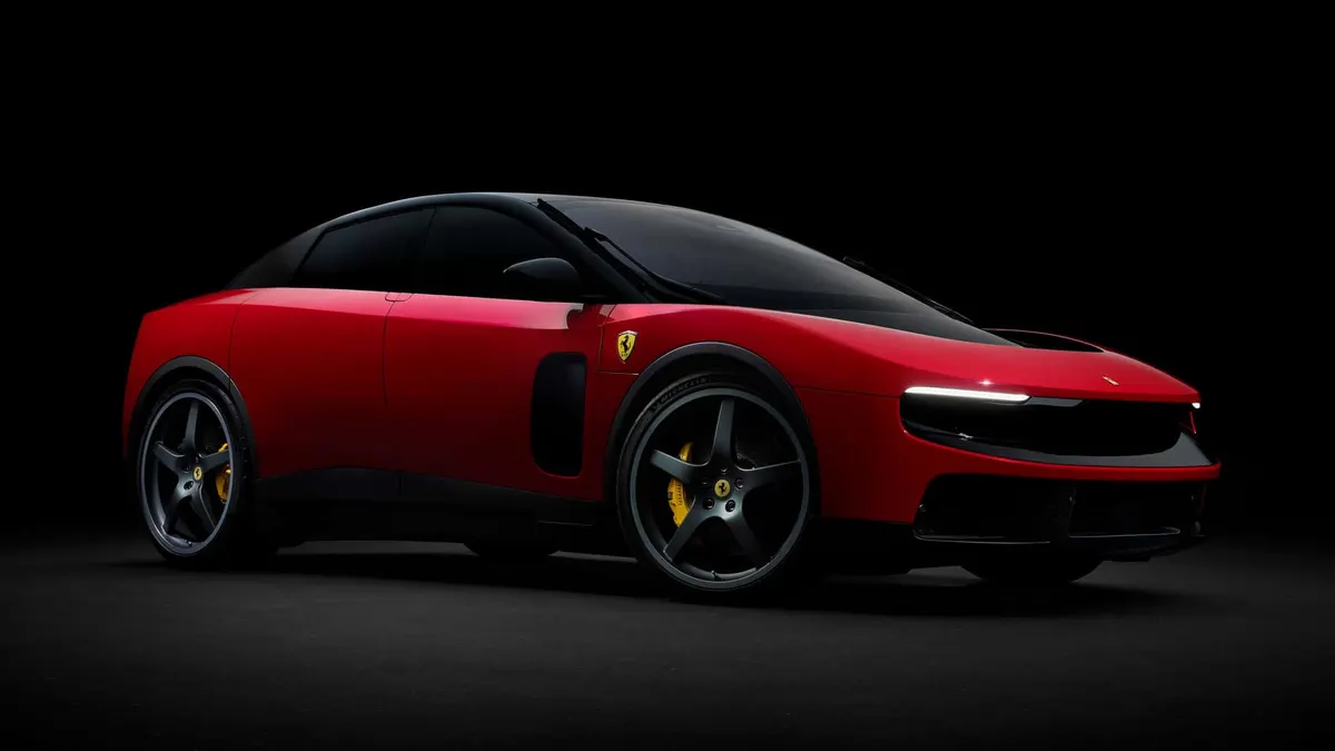 Ferrari назвала ціну Luce у США: $560 800, постачання з 2027 року