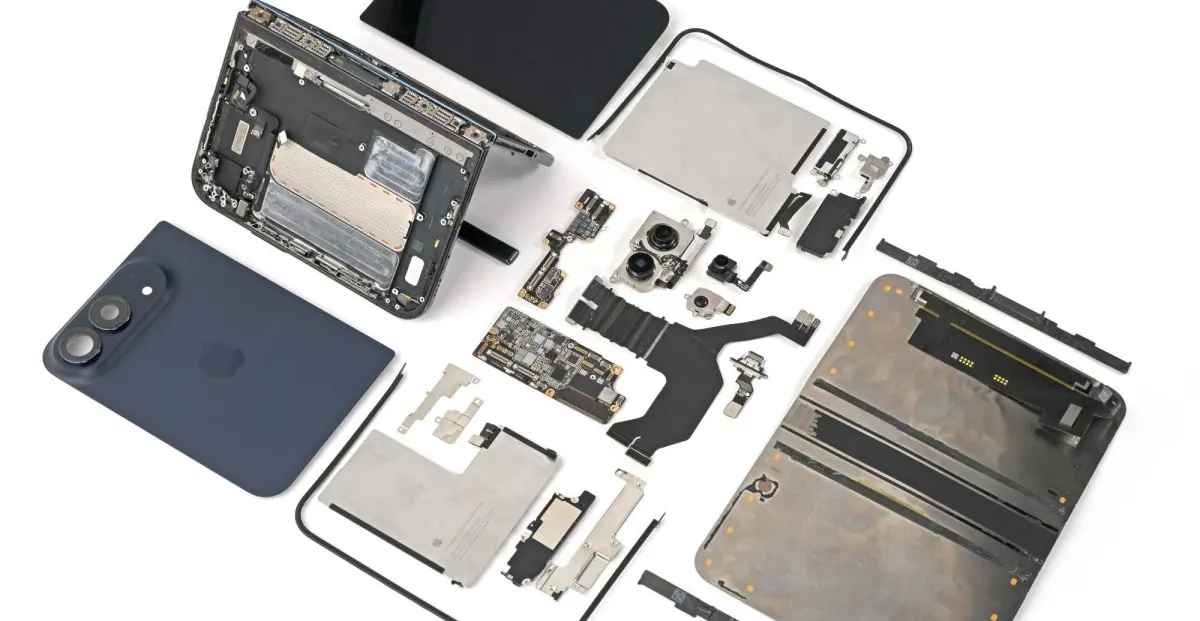 iFixit розібрав iPhone Duo: ймовірні причини тріщин екрана і оцінка 5/10