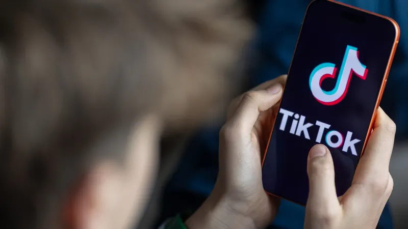 Співробітники TikTok попереджали про ризики для дітей, але керівництво зволікало — судові матеріали