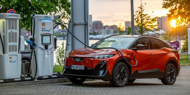 Subaru Uncharted, компактний електрокросовер 2026