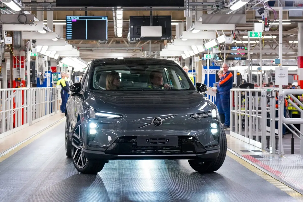 Volvo готує великий і доступний електромобіль для Європи у 2027