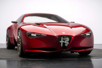 Alfa Romeo показала концепт Cuorerosso в Парижі: гібридний V6 і нова мова дизайну